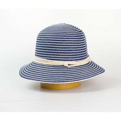 Dámský papírový klobouk... 2