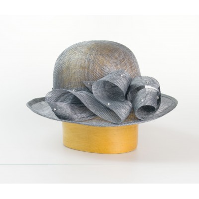 Modelový klobouk sinamay... 2