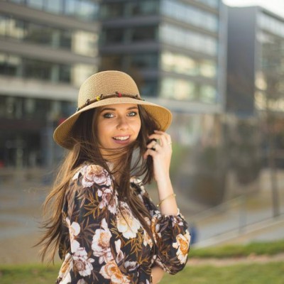 Papírový klobouk střední...