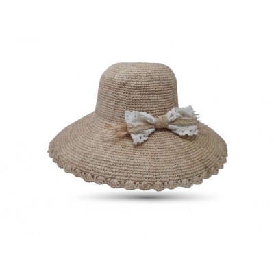 Dámský klobouk zdobený mašlí