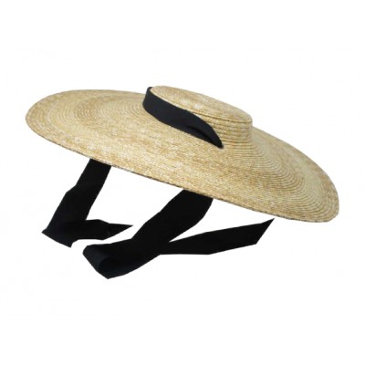 Dámský klobouk zdobený stuhou