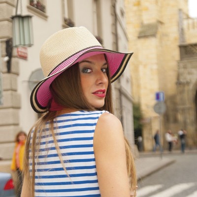 Dámský papírový klobouk pánského stylu  2