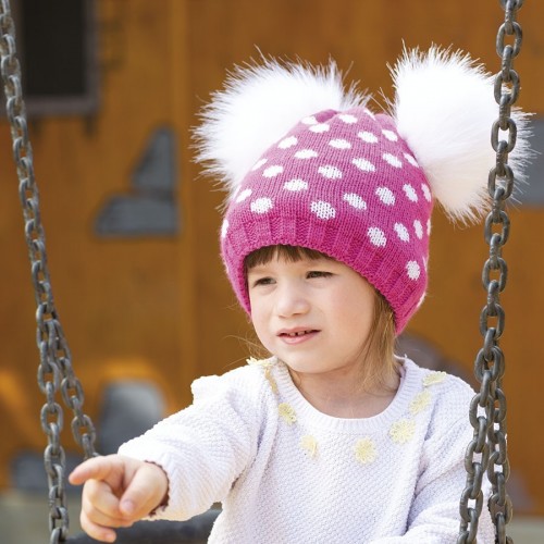 Dívčí pletená čepice s puntíky podšitá fleece
